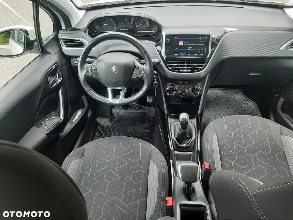 Peugeot 2008 1.5 BlueHDi Active S&S - 21