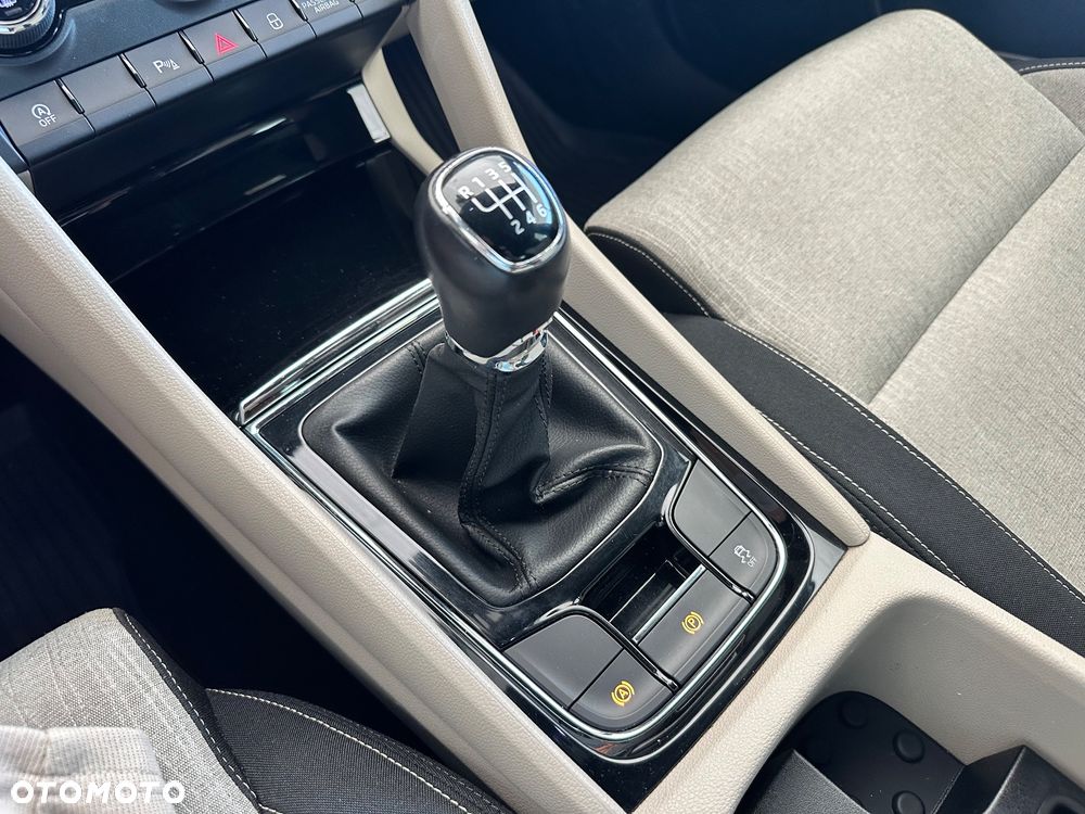 Skoda Karoq 1.5 TSI ACT 4x2 Style - 17