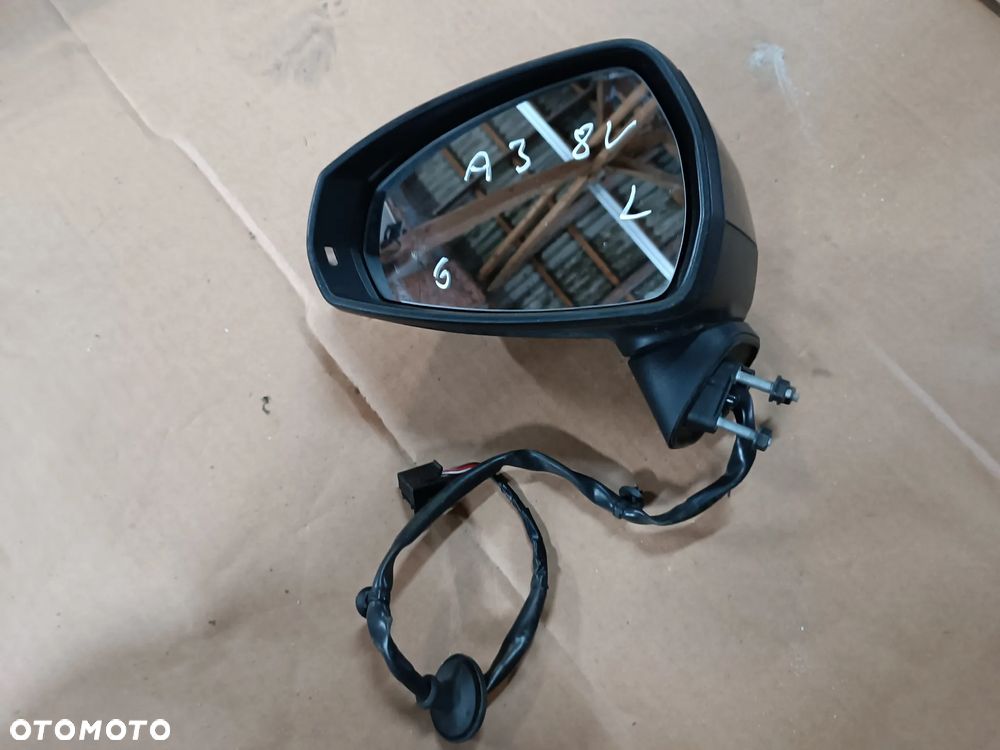 LUSTERKO LEWE 6 PIN AUDI A3 8V - 2