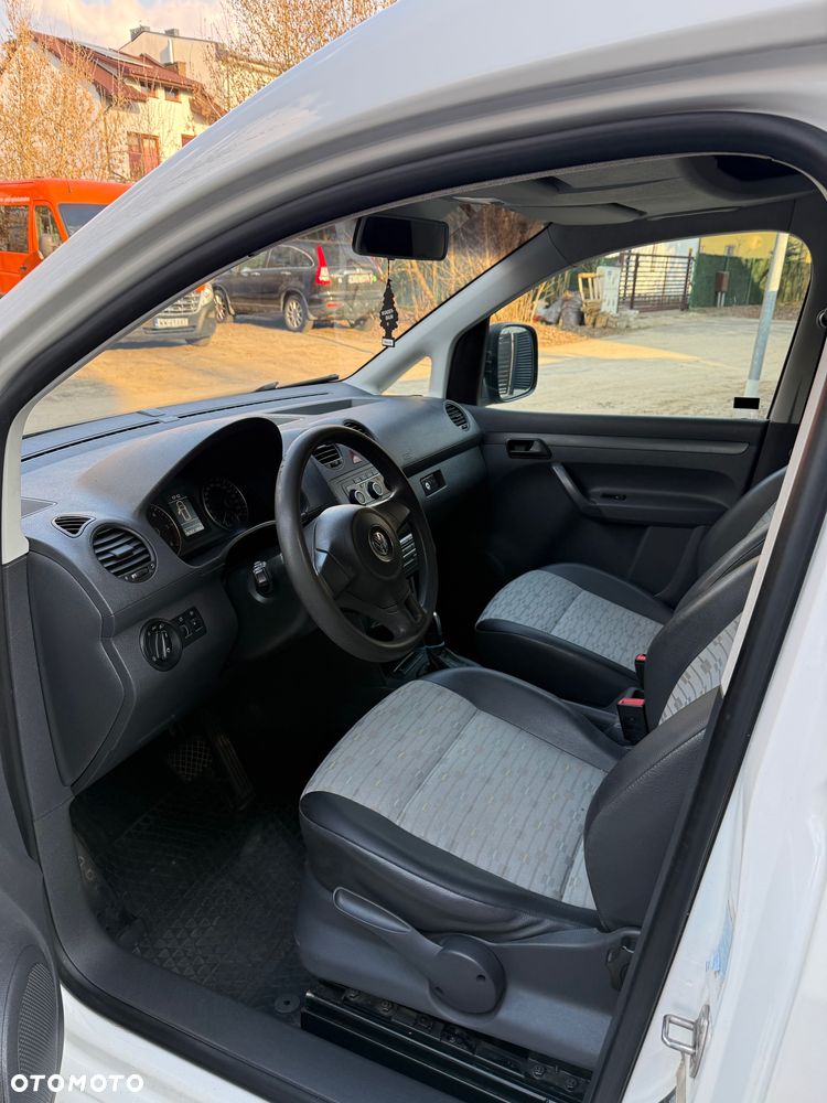 Volkswagen Caddy - 4