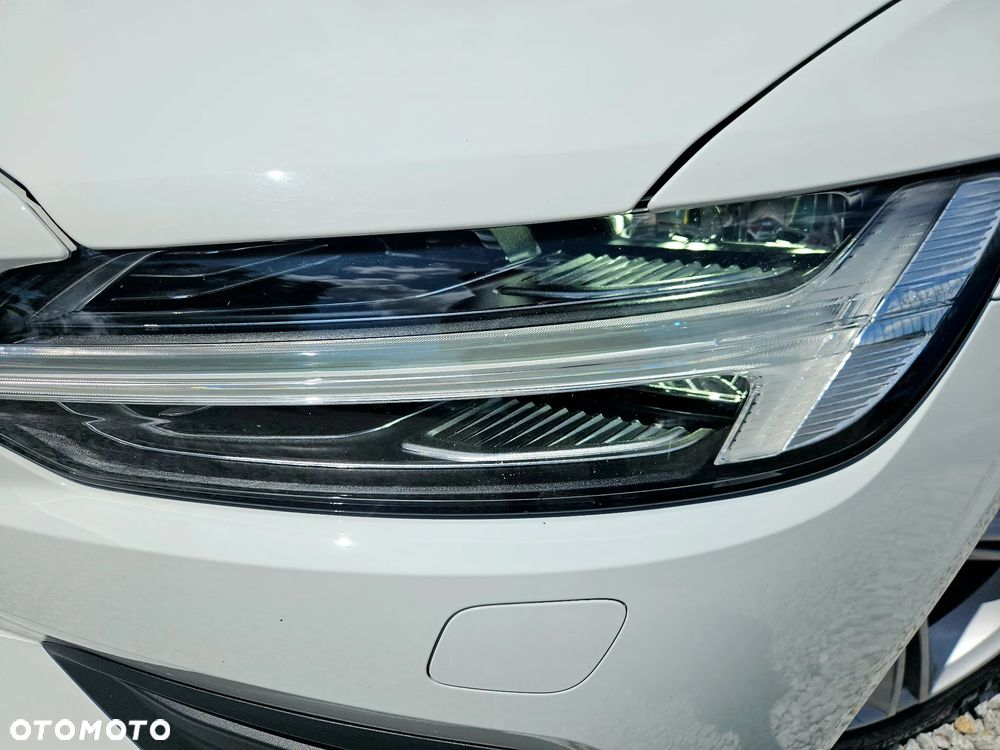 Volvo V60 D4 Momentum - 9