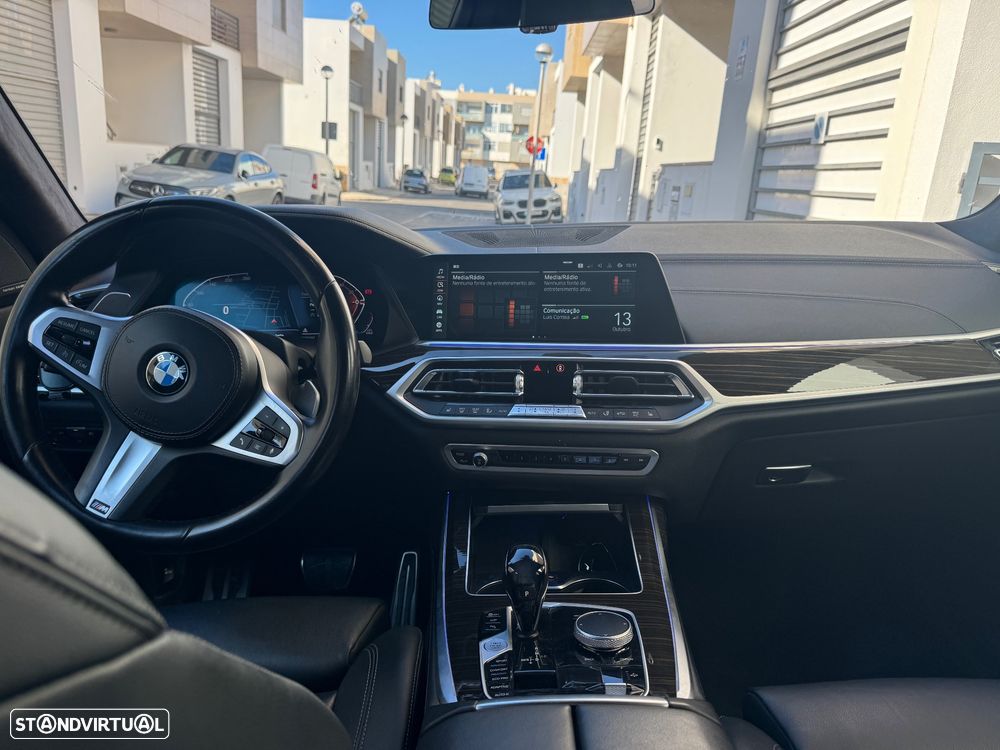 BMW X7 - 9