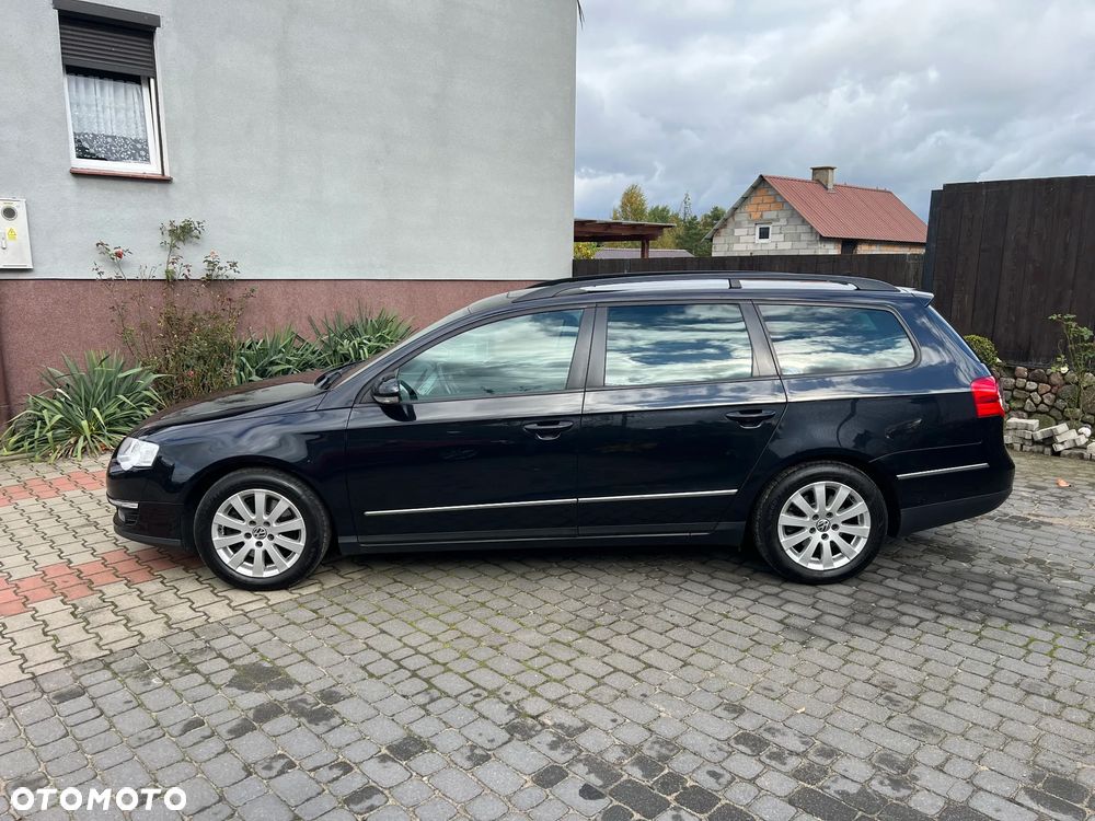 Volkswagen Passat 2.0 TDI Comfortline - 9