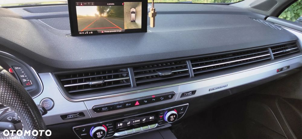 Audi Q7 - 13