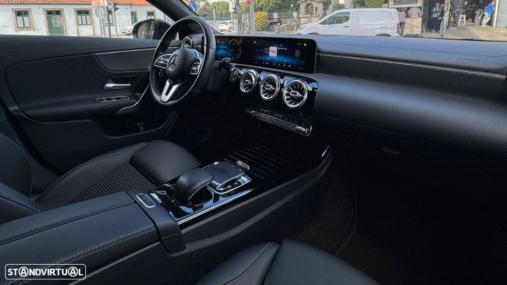 Mercedes-Benz CLA 200 - 10