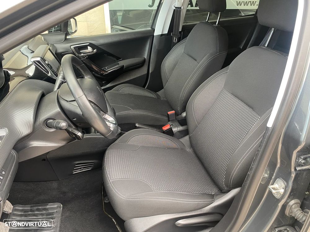 Peugeot 208 PureTech 110 Stop & Start Allure - 37