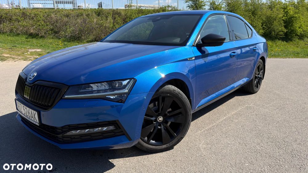 Skoda Superb 2.0 TDI SCR 4x4 Sportline DSG - 2