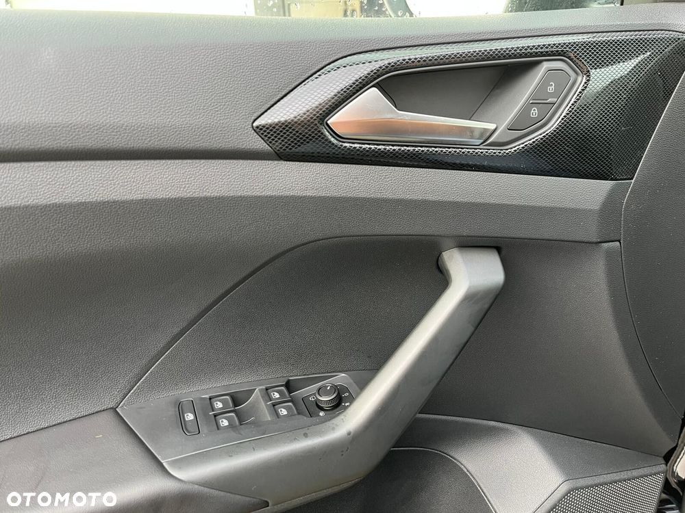 Volkswagen T-Cross 1.0 TSI Life Plus DSG - 10