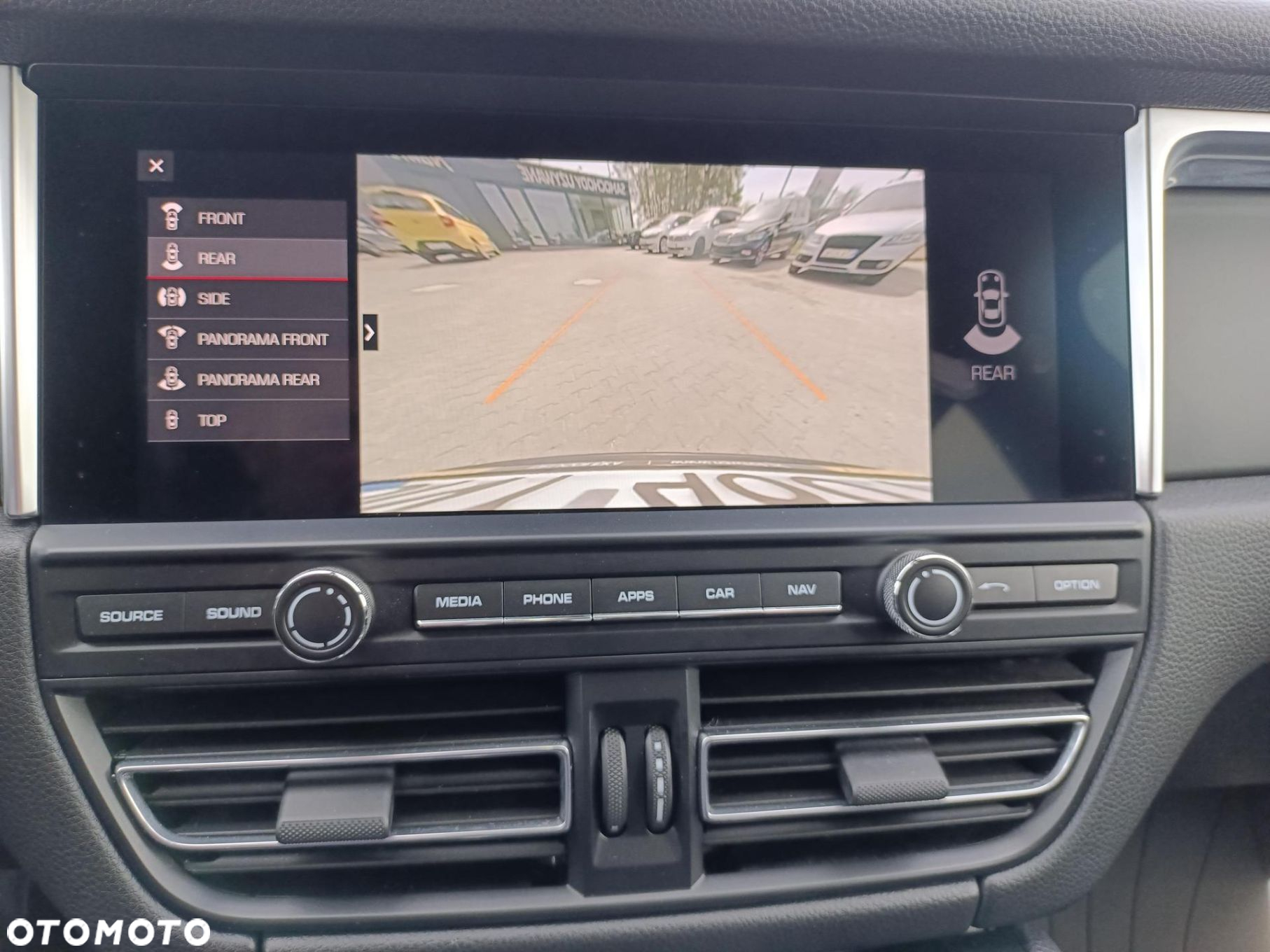 Porsche Macan Standard - 20