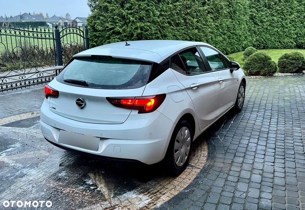 Opel Astra 1.6 CDTI Enjoy S&S - 10