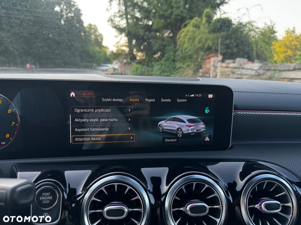 Mercedes-Benz CLA 220 7G-DCT Progressive - 27