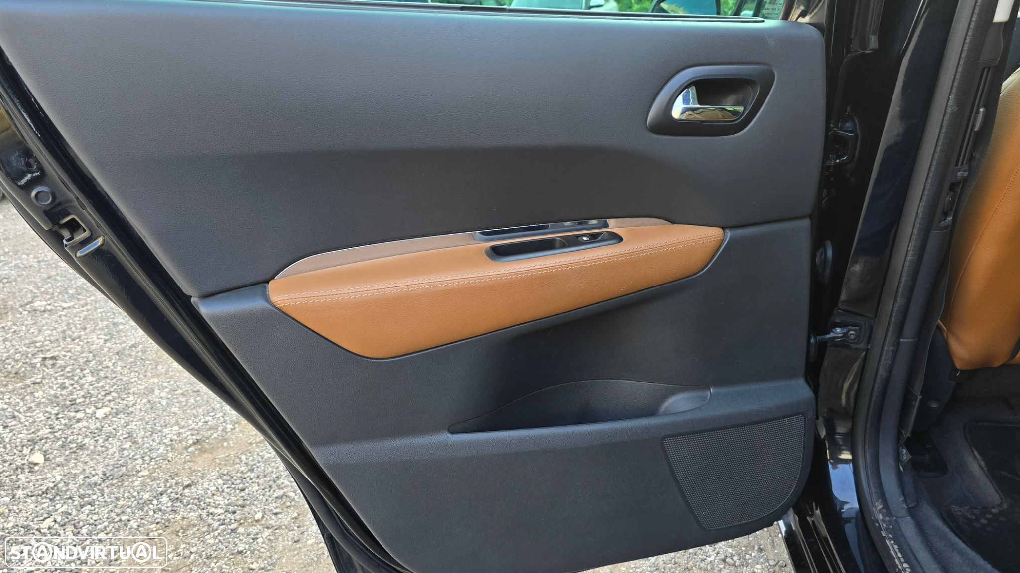Peugeot 5008 1.6 THP Sport - 29