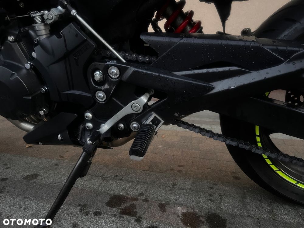 Yamaha XJ - 18