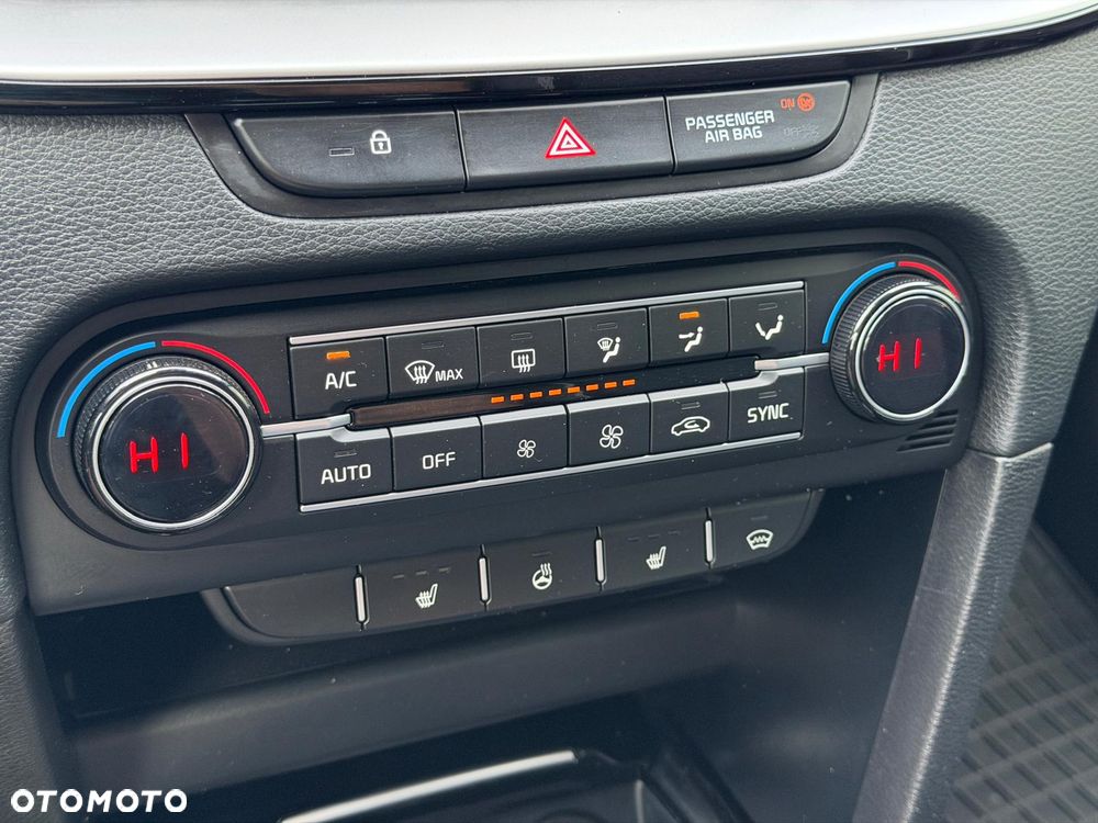 Kia Ceed 1.5 T-GDI L Business Line - 24