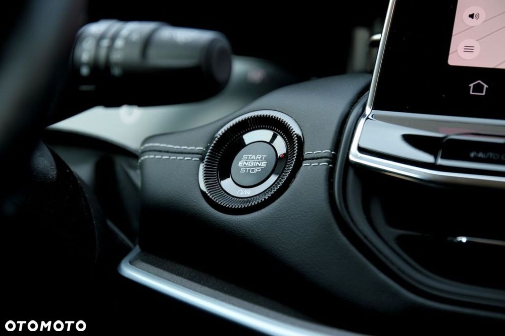 Jeep Compass - 22