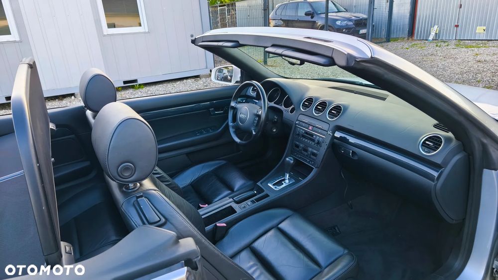 Audi A4 Cabrio - 26