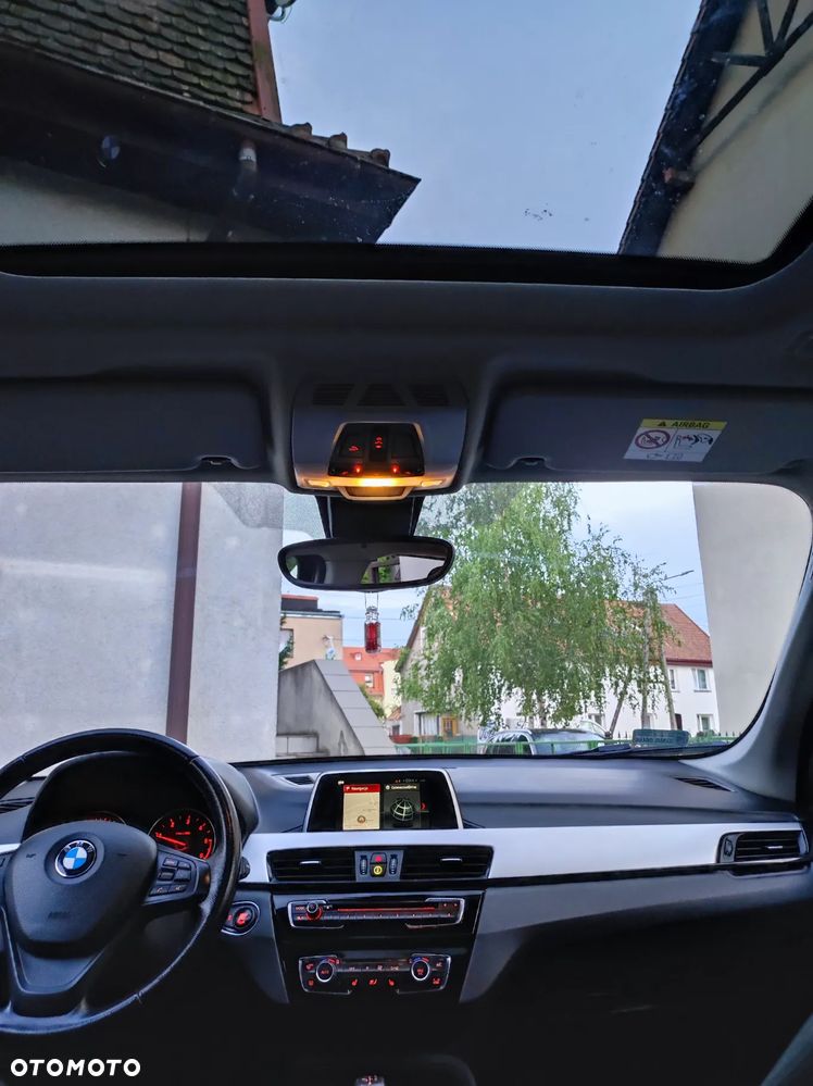 BMW X1 xDrive20d Advantage - 22