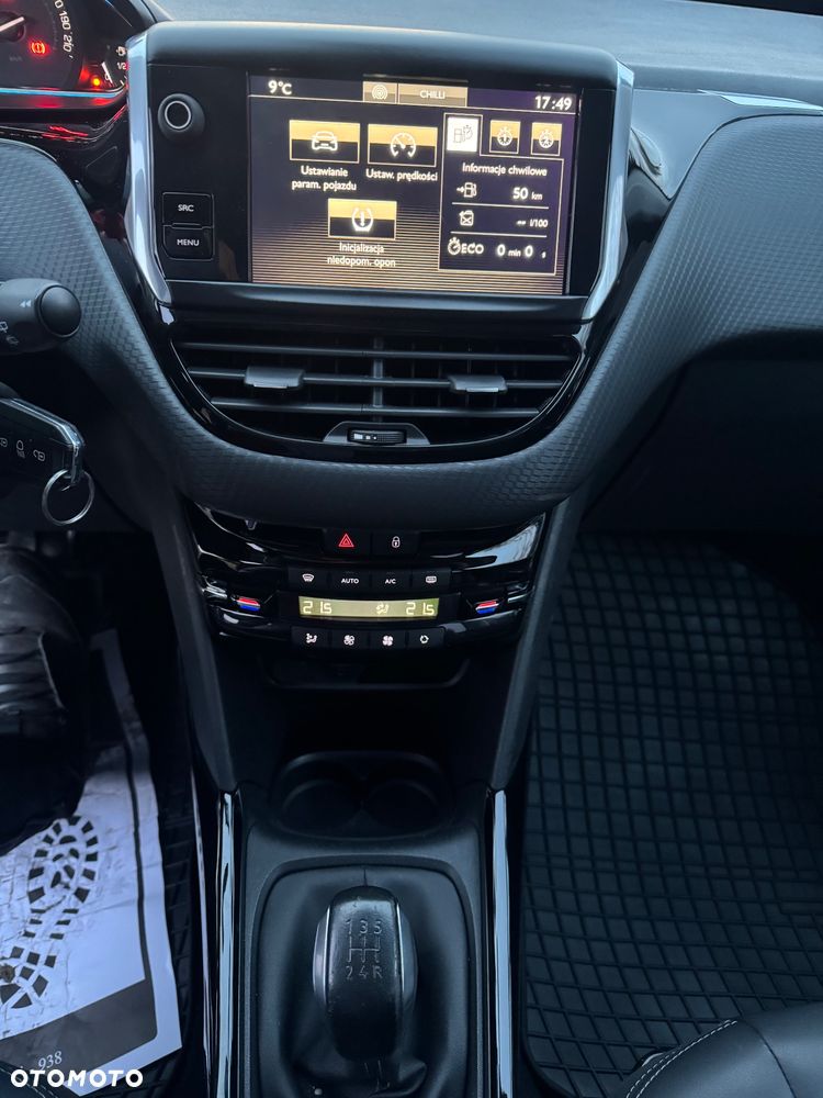 Peugeot 2008 PureTech 110 Stop&Start Allure - 19