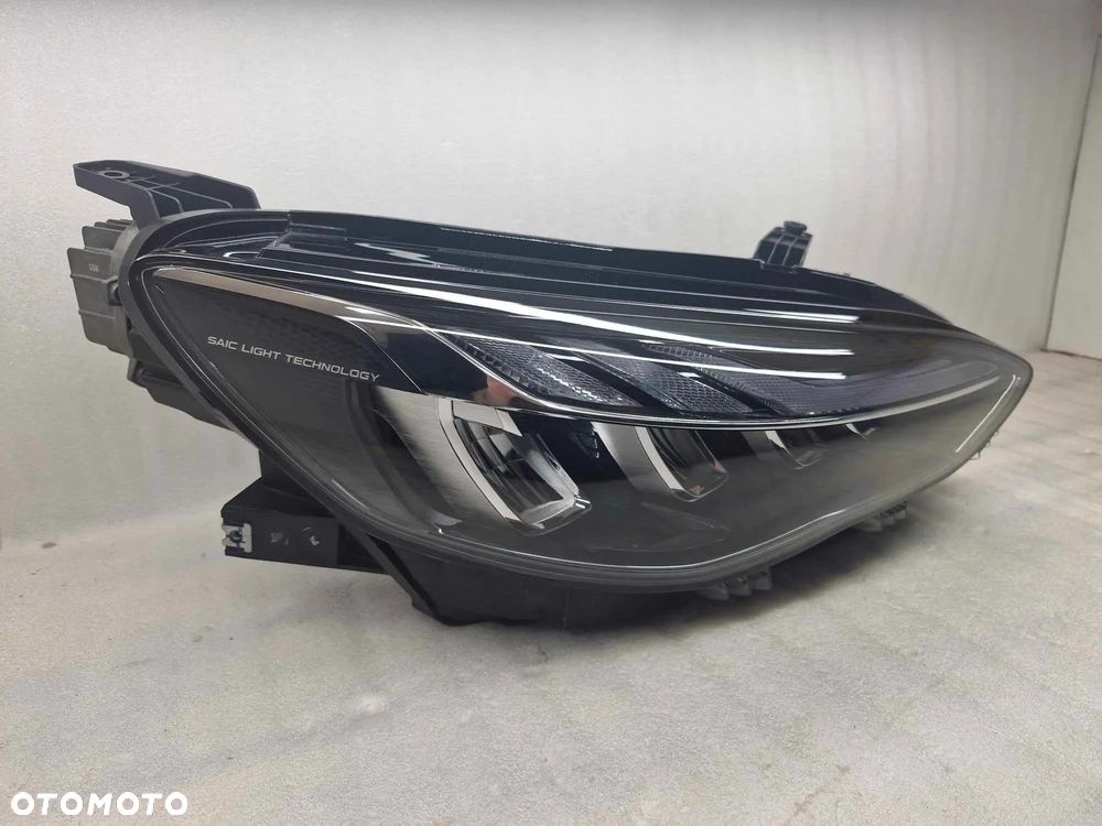 MG HS EHS LAMPA PRAWA PRZÓD 11434082 - 4