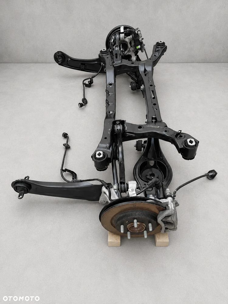 KIA NIRO II SG2 1.6 Hybrid kompletne tylne zawieszenie belka wahacze piasty zaciski OEM - 12