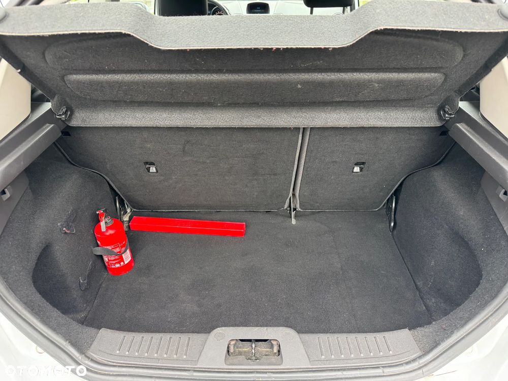 Ford Fiesta 1.5 TDCi Trend - 12