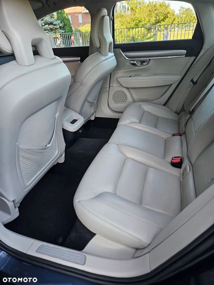 Volvo S90 D3 SCR Momentum Pro - 15