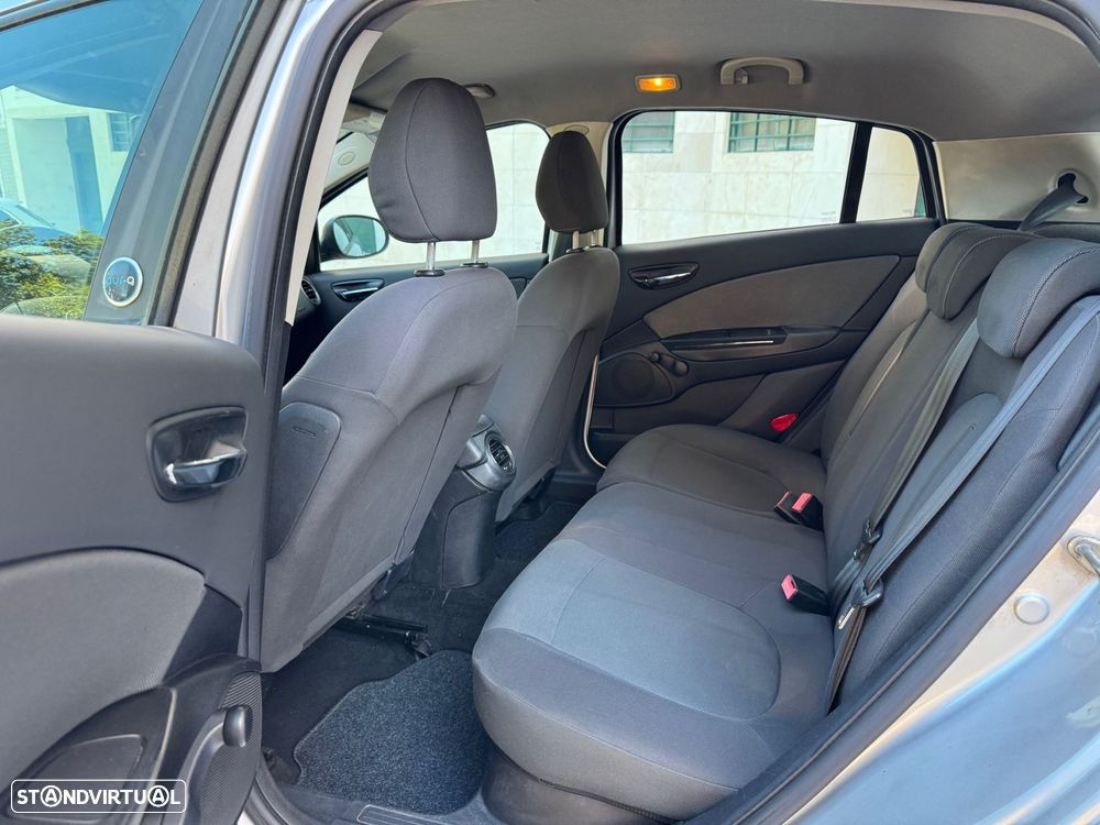 Fiat Bravo 1.6 M-Jet Active - 16