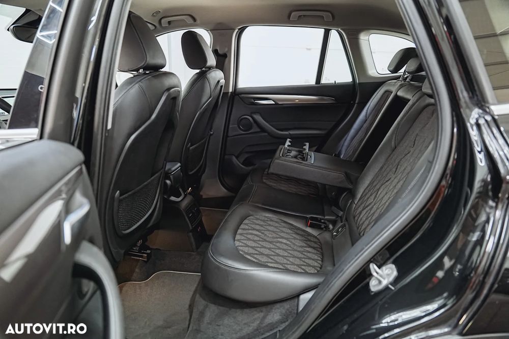 BMW X1 xDrive25e Sport Line - 9
