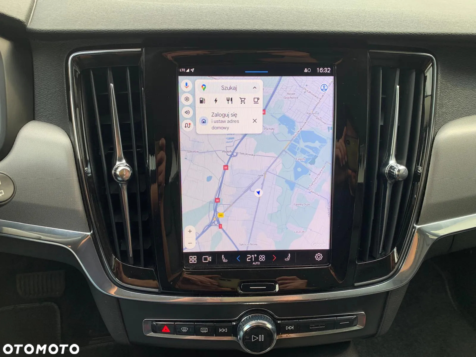Volvo V90 T6 AWD Plug-In Hybrid Plus Bright - 9