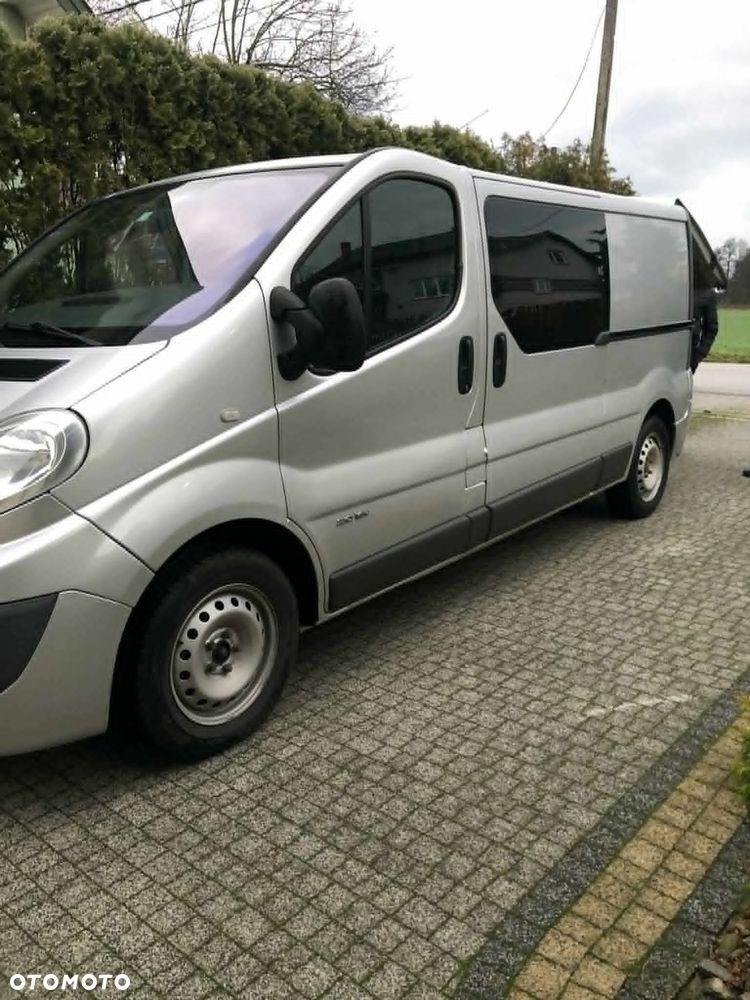 Renault Trafic - 1