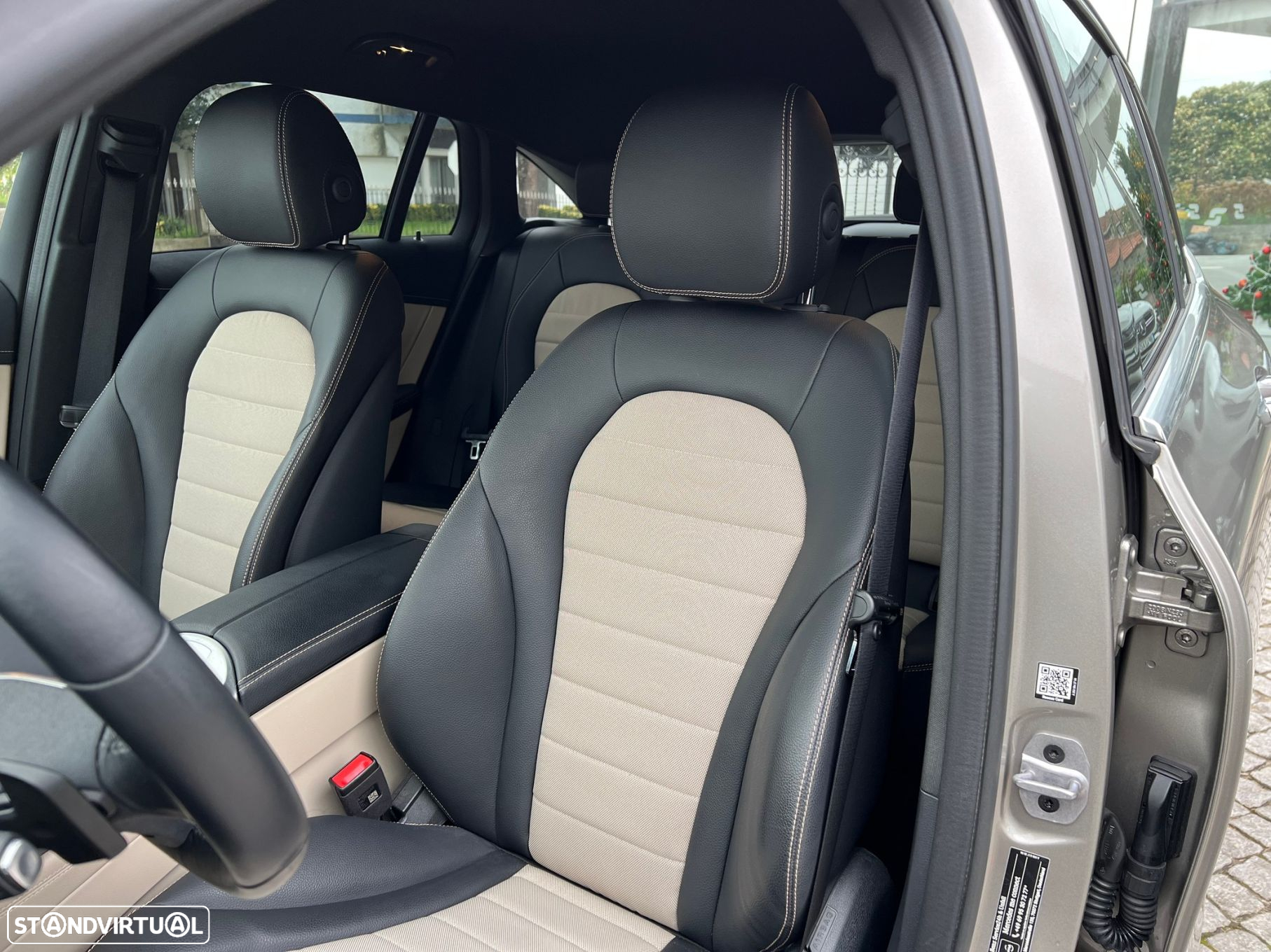 Mercedes-Benz EQC 400 4Matic Electric Art - 13