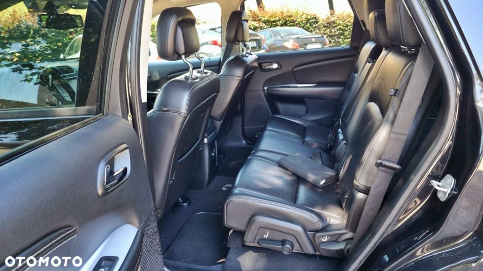 Fiat Freemont 2.0 Multijet 16V DPF Automatik Allrad Black Code - 17
