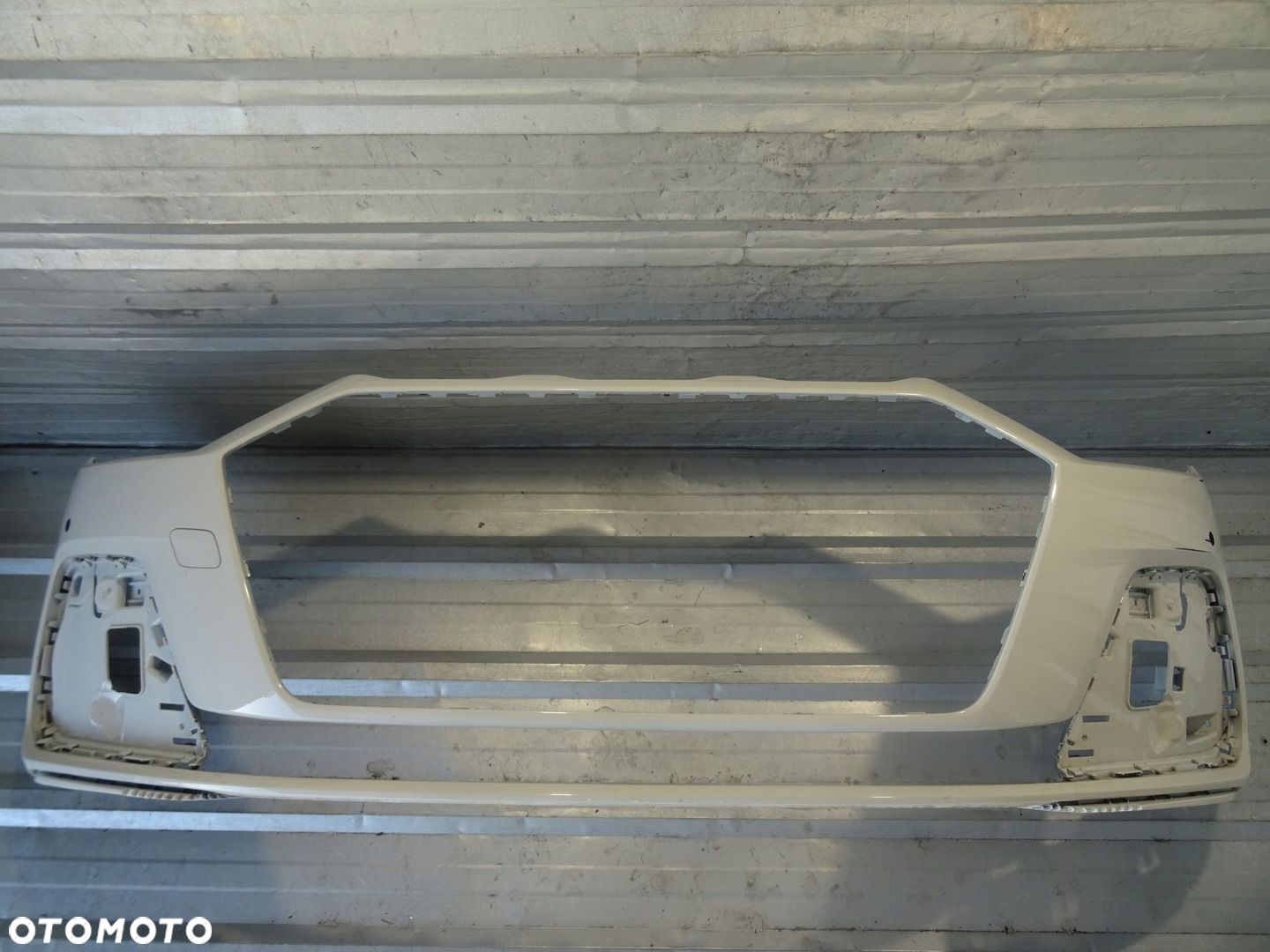 ZDERZAK PRZÓD PRZEDNI AUDI A1 II 82A 17- OE - 2