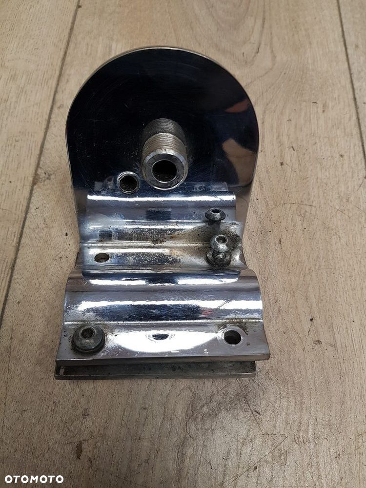 Chromowana podstawa filtra oleju Harley-Davidson adapter chłodnicy - 8