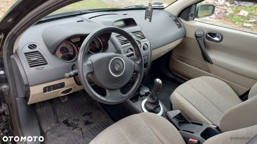 Renault Megane 1.6 16V Confort Expression - 9