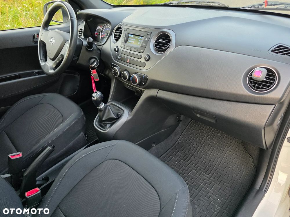 Hyundai i10 1.0 BlueDrive Go - 11