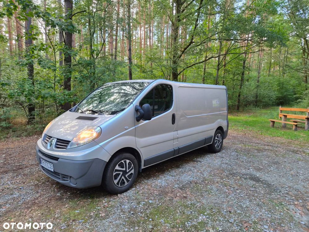 Renault Trafic - 2