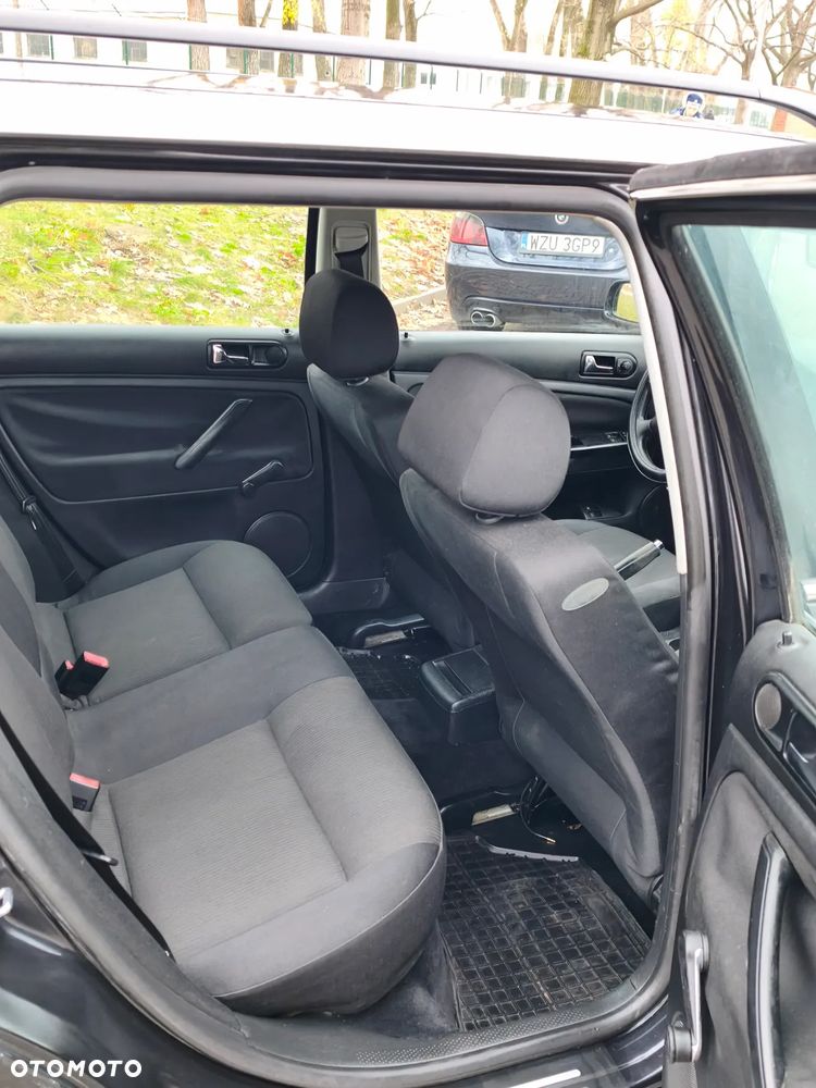 Volkswagen Passat Variant 1.8 5V Turbo - 23