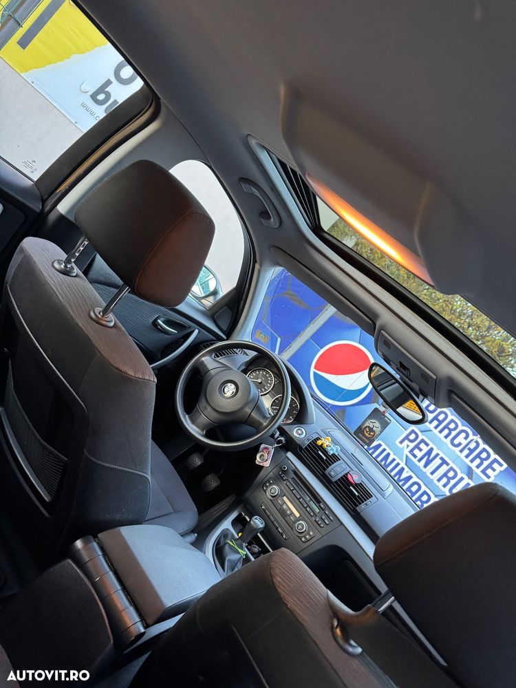 BMW Seria 1 116i - 8