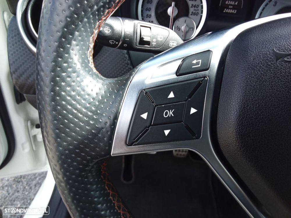 Mercedes-Benz A 180 CDI BE AMG Line - 19