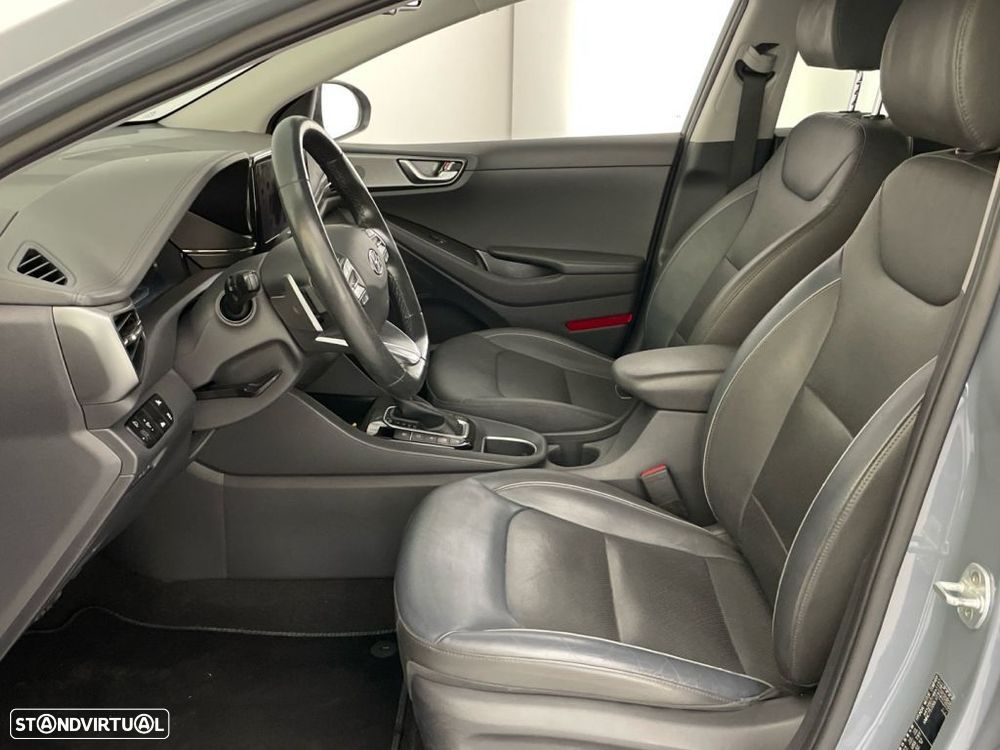Hyundai Ioniq 1.6 GDI PHEV - 11