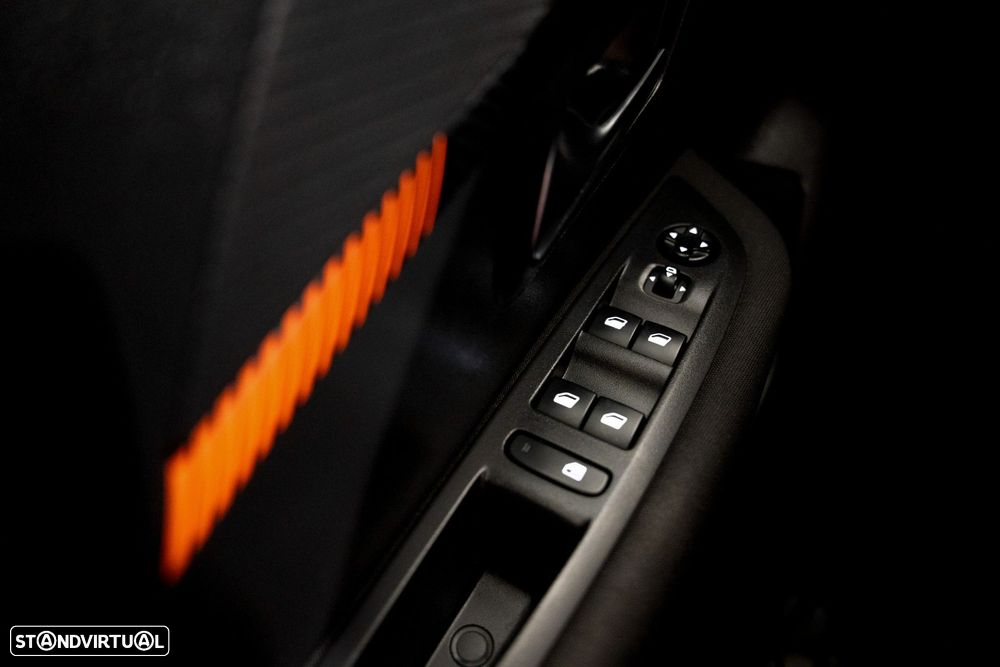 Peugeot 208 1.2 PureTech Active Pack - 10