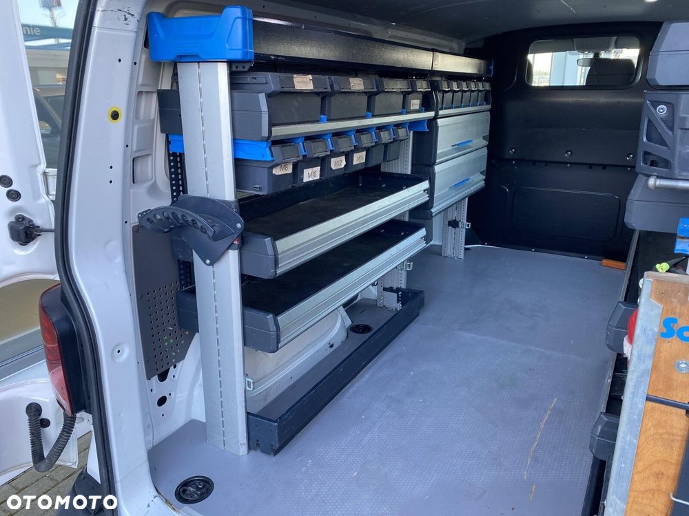 Volkswagen Transporter - 23