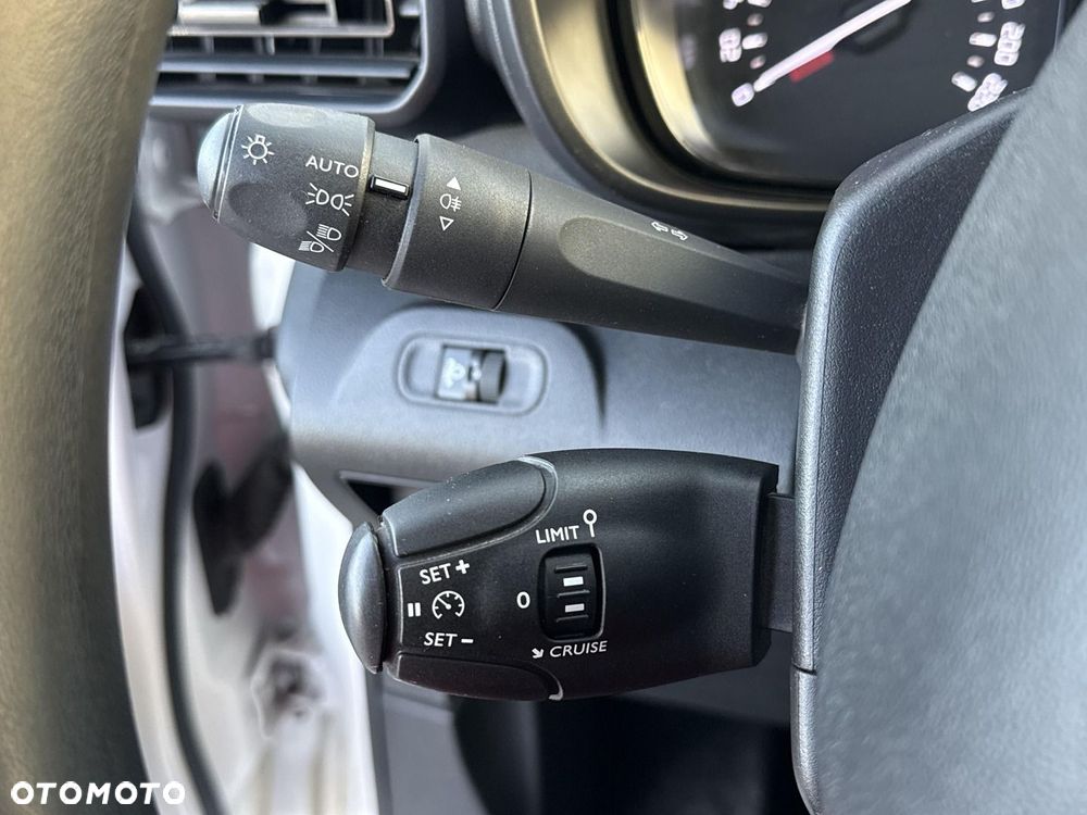 Toyota PROACE CITY - 13