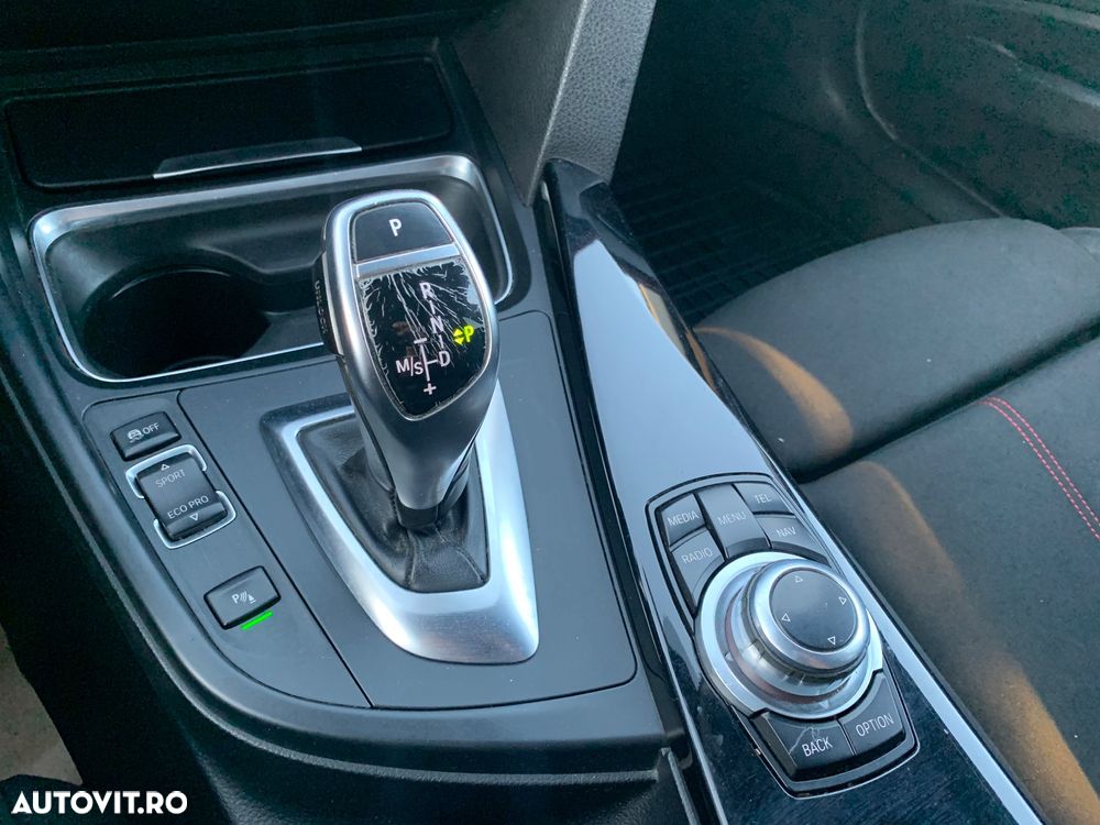 BMW Seria 3 320d Sport-Aut. Efficient Dynamics Edition - 13