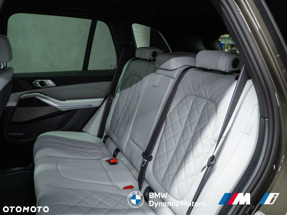 BMW X5 xDrive30d - 27