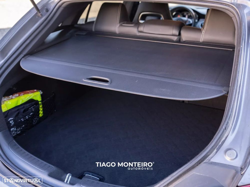 Mercedes-Benz CLA 180 - 34