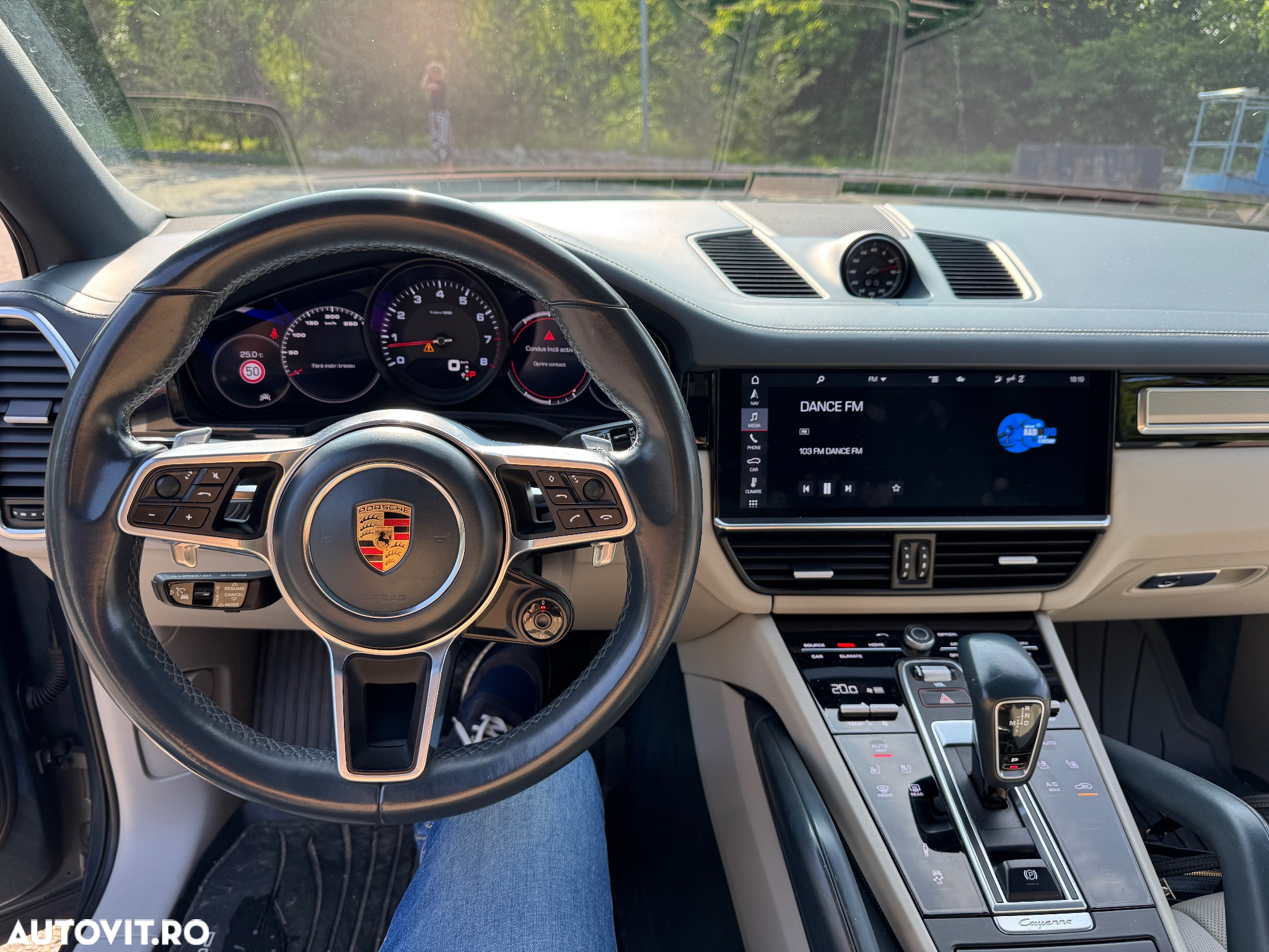 Porsche Cayenne Coupe Standard - 8