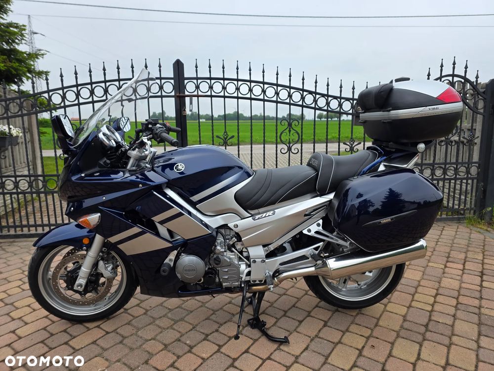 Yamaha FJR - 9