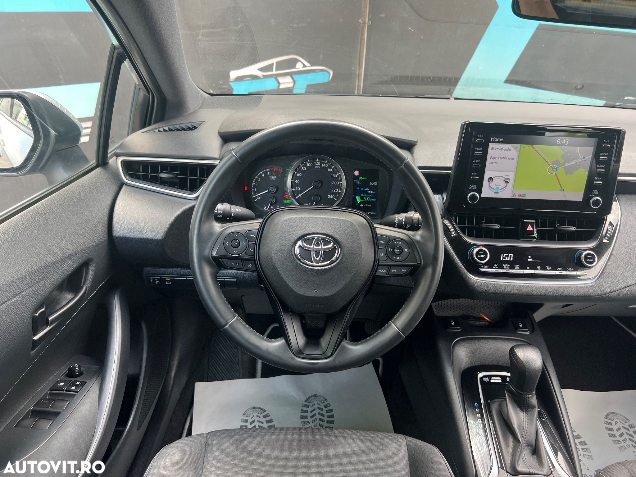 Toyota Corolla 1.8 Hybrid Touring Sports Comfort - 9